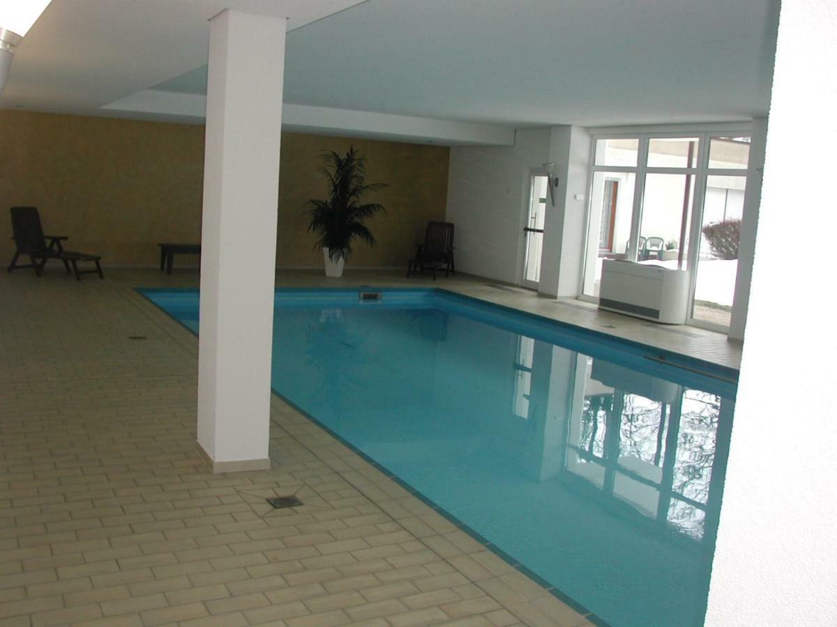 1z. 231 Barbo Schwimmbad-sauna-fitness Schoenwald im Schwarzwald